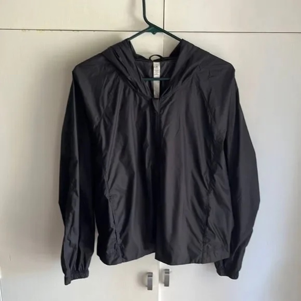 NWOT Lululemon Athletica Grey 1/4 Zip Pullover Windbreaker